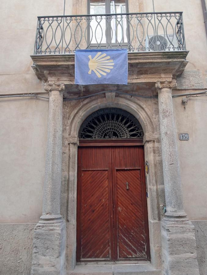 Santiago Rooms Caltagirone Ngoại thất bức ảnh